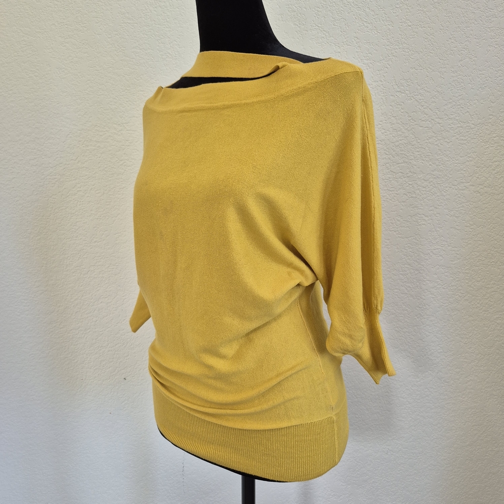 Yellow MoMA Museum of Modern Art Off-the-Shoulder Sweater - Picture 2 of 8